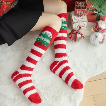  Japon Mercan Kadife Çorap Ins Rüzgar Karikatür Nakış Sıcak Noel Kat Çorap Yarım Kadife ev çorabı
