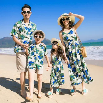  Plaj Setleri Aile Anne Kızı Eşit Deniz Elbise Baba Oğul Eşleşen Tatil Gömlek Tatil Görünüm Anne Kız çiçekli elbiseler