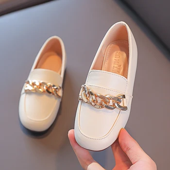  2023 Çocuk Zinciri Fransız Mary Jane deri ayakkabı Çocuk Kız Okul Moda Rahat Retro Fasulye Tek ayakkabı Yeni 5T 12T