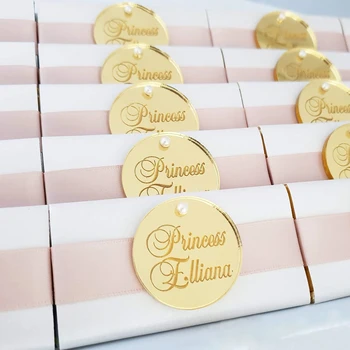  25x Kişiselleştirilmiş Yuvarlak Etiketleri Süslemeleri Özel LOGO Kazınmış Isim Çikolata şeker kutusu Dairesel Etiketler Düğün Vaftiz Iyilik